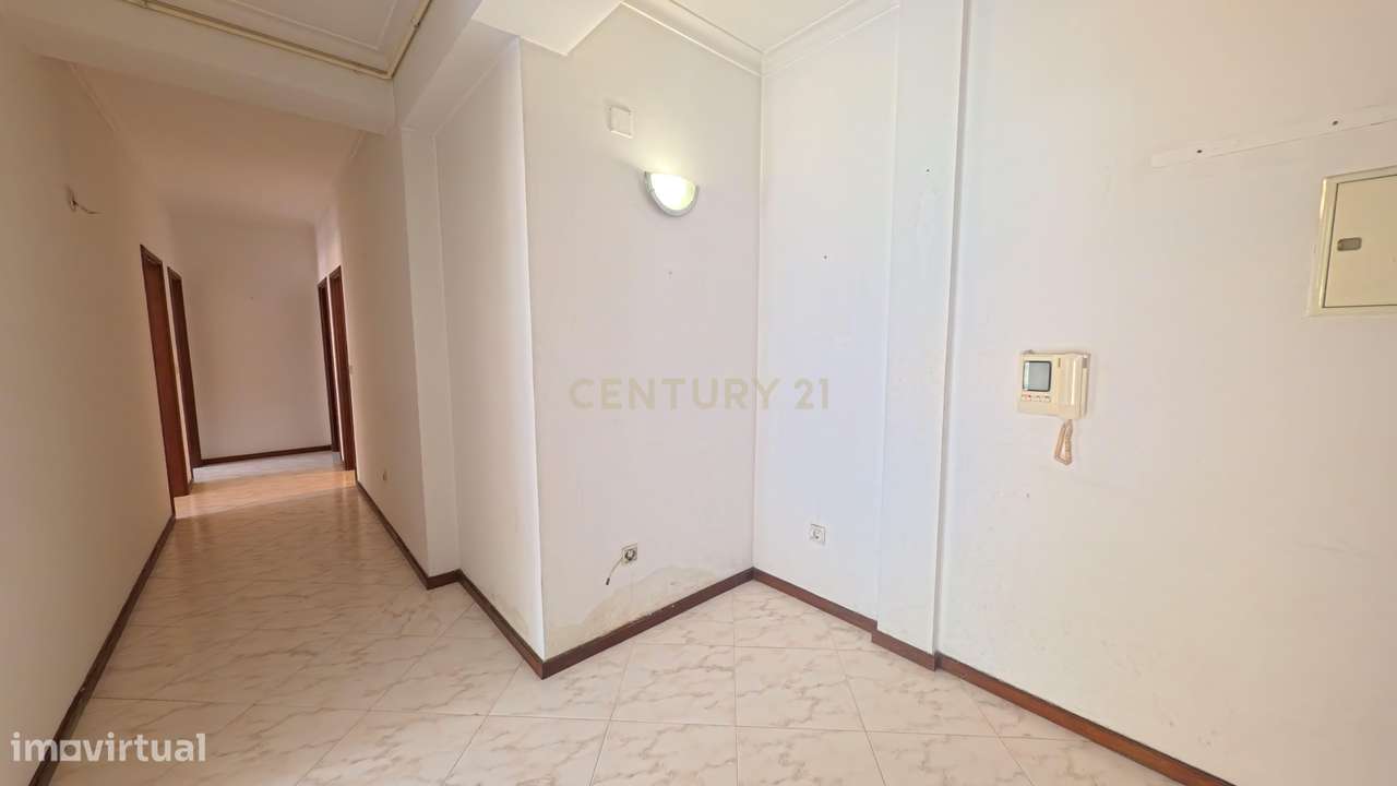 Apartamento T3 em Viseu com Vista e Terraço - Grande imagem: 5/12