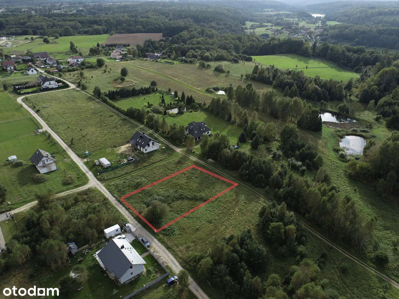 ATRAKCYJNA DZIAŁKA BUDOWLANA 1396 m² w malowniczej okolicy - Pełny obrazek: 1/11