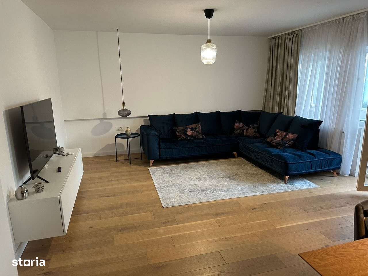 Apartament 2 Camere Decebal – Muncii, Renovat, Mobilat si Utilat Nou - Imagine principală: 3/8