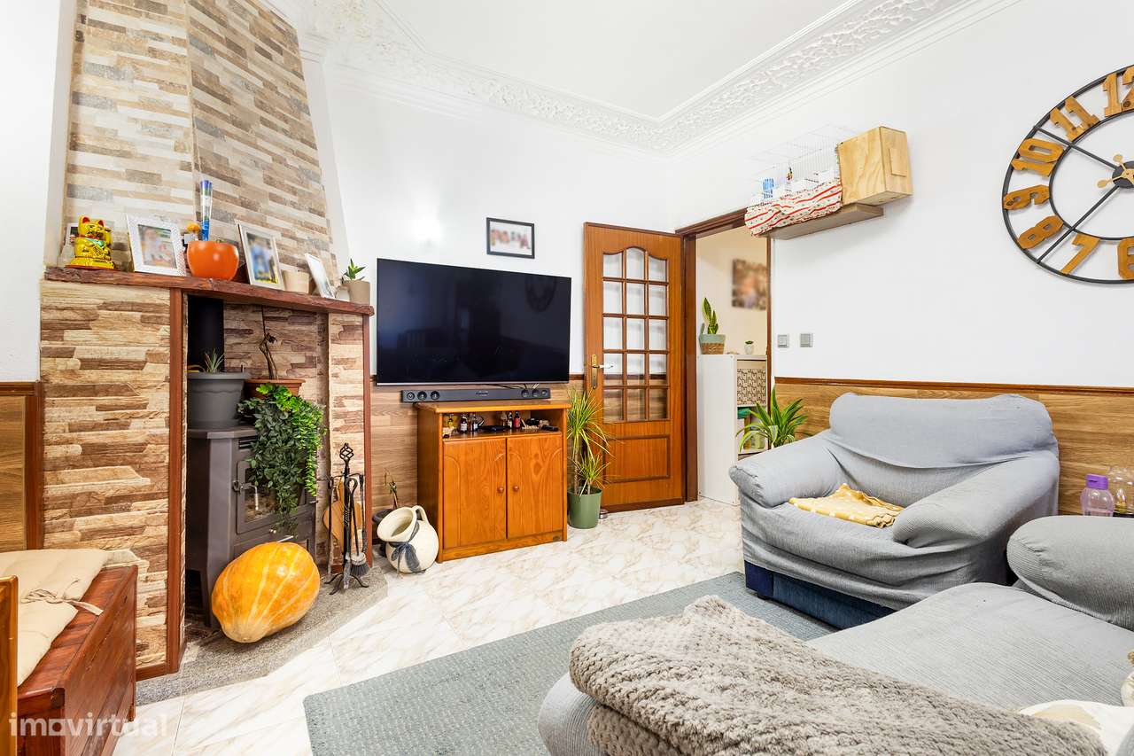Apartamento T3, Queluz-0