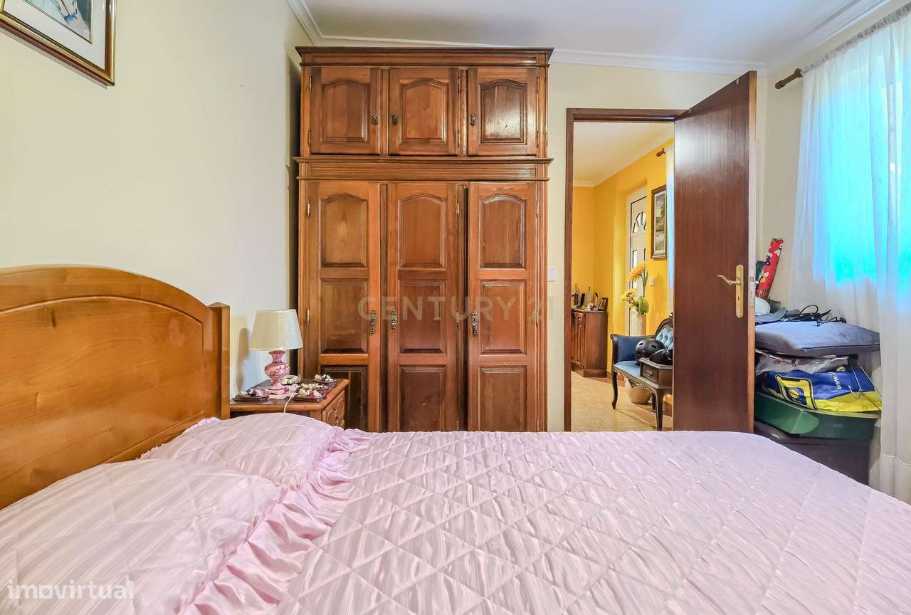 Moradia Bi-Familiar T4 Perafita-14