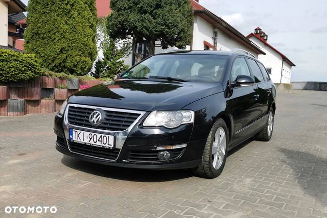 Volkswagen Passat 2.0 TDI DPF Comfortline DSG - 1