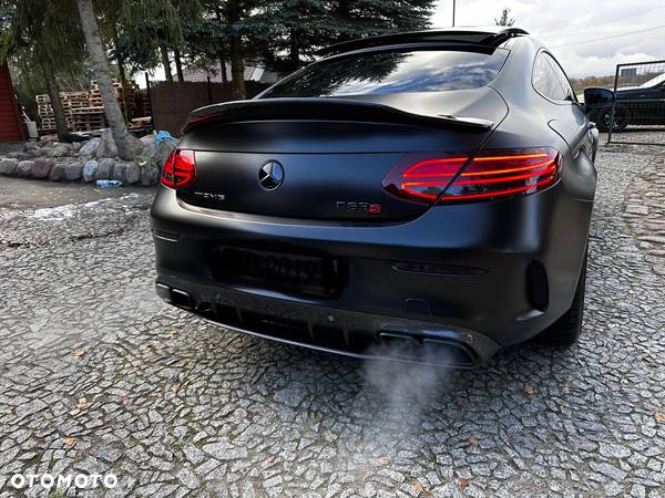 Mercedes-Benz Klasa C AMG 63 S Coupe AMG Speedshift MCT 9G - 18