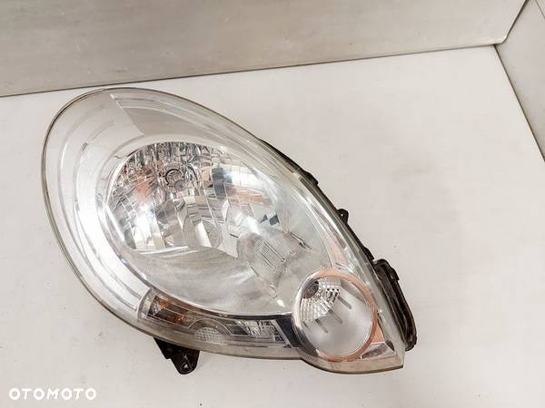 RENAULT KANGOO 2 II LAMPA PRAWY PRZÓD PRAWA PRZEDNIA REFLEKTOR UK 260103316R - 2