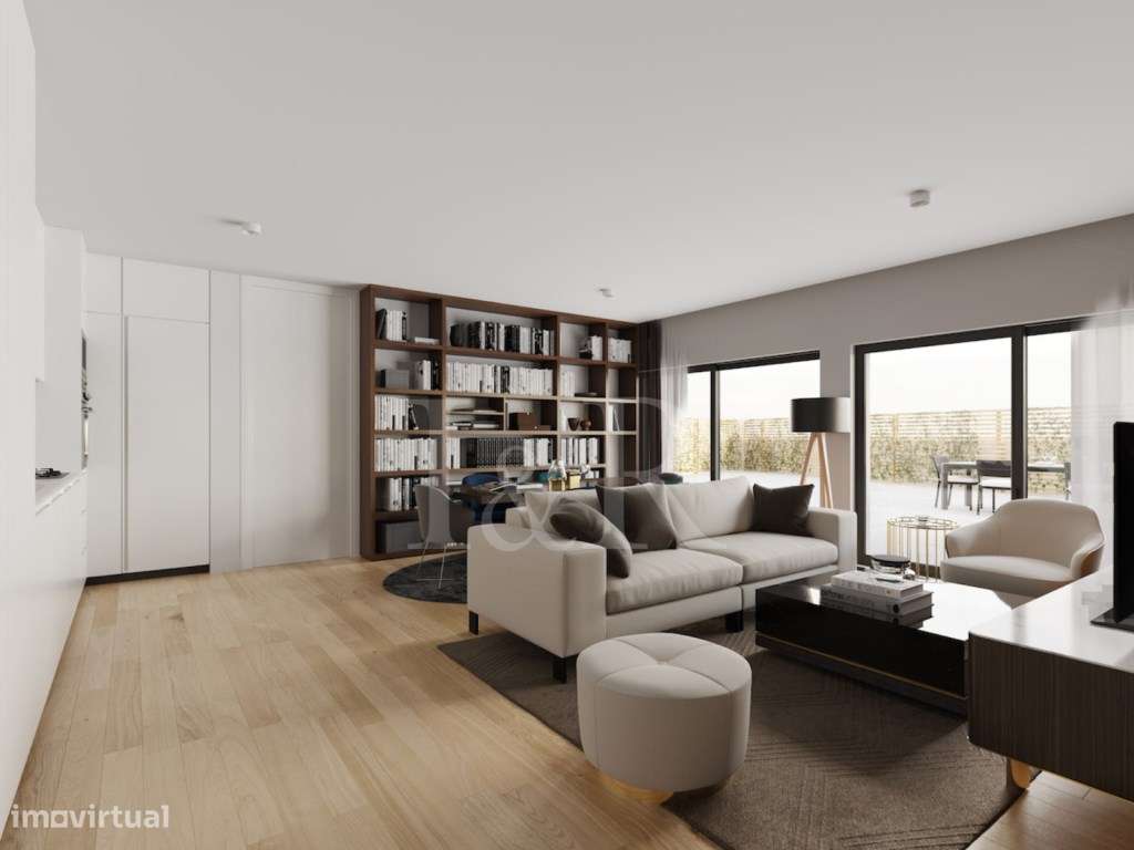 Apartamento T2 com varanda e estacionamento em Cacilhas, Almada - Grande imagem: 2/19