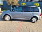 Volkswagen Touran 1.9 TDI Highline - 1