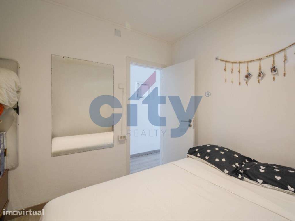 T1+1 Totalmente Remodelado com Varanda e Marquise | Pronto a Habita...-15