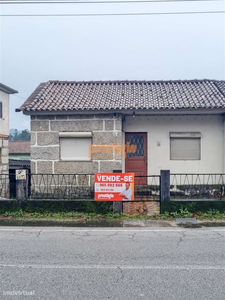 Moradia T2 Venda em Caldelas,Guimarães - Grande imagem: 2/21