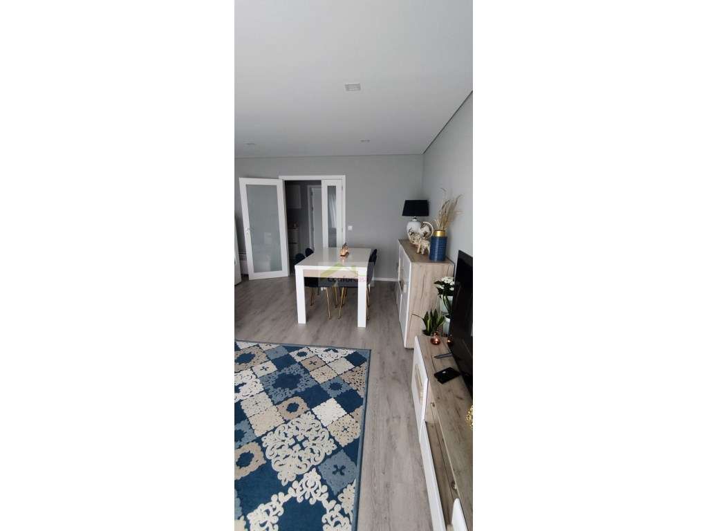 T3 com Cozinha Equipada e Roupeiros Embutidos em Braga - Grande imagem: 5/24