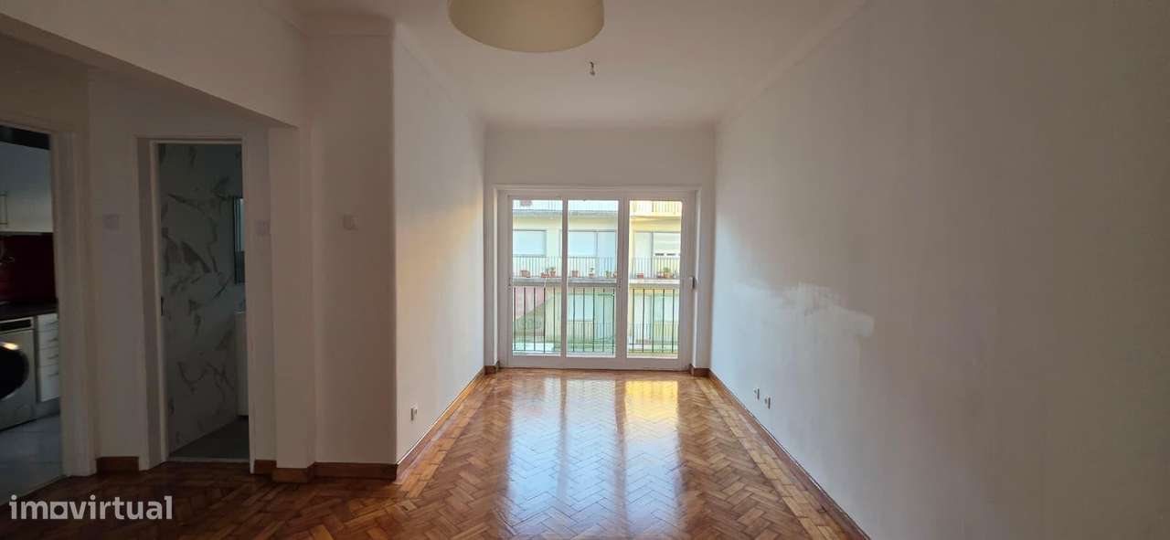 Apartamento T2 localizado em Queluz - Grande imagem: 4/12