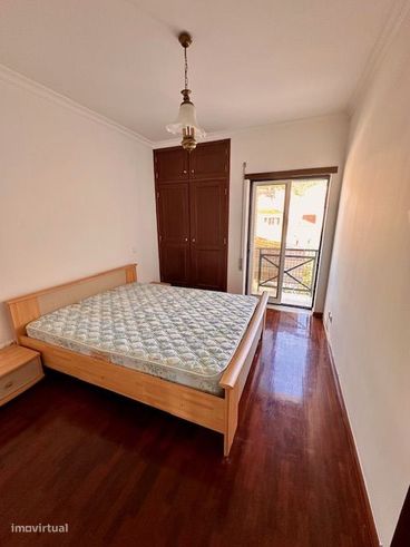 Vendo Apartamento T.3 - Com parqueamento a 70 Mts da Praia em Nazaré-27