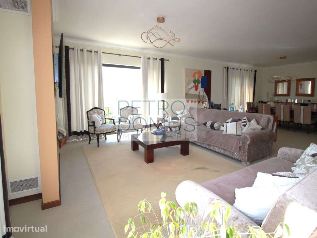 MÁGINIFICA MORADIA ISOLADA V4 COM PISCINA - PORTO MÓS - Grande imagem: 5/35