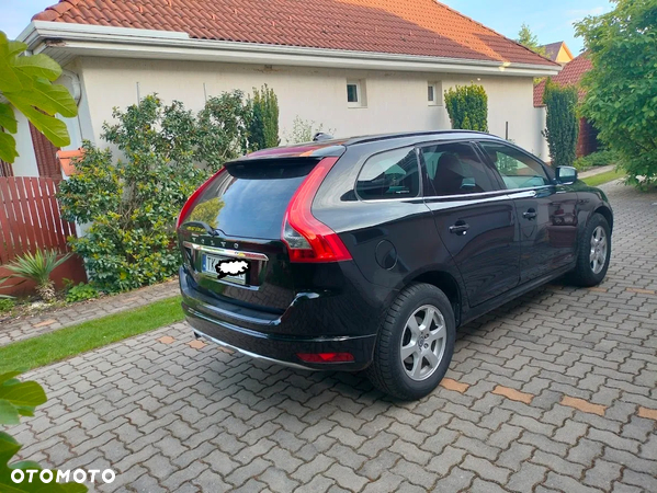 Volvo XC 60 D3 Momentum - 6