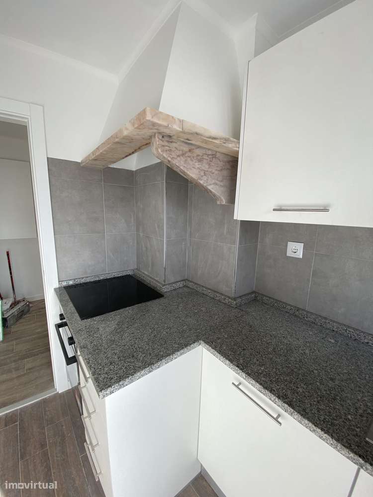 Amadora, Brandoa. Excelente apartamento 3 assoalhadas. - Grande imagem: 3/15