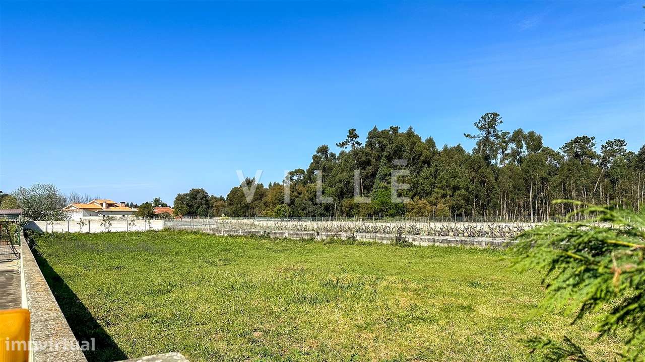 Terreno com projecto moradia aprovado - Grande imagem: 4/16