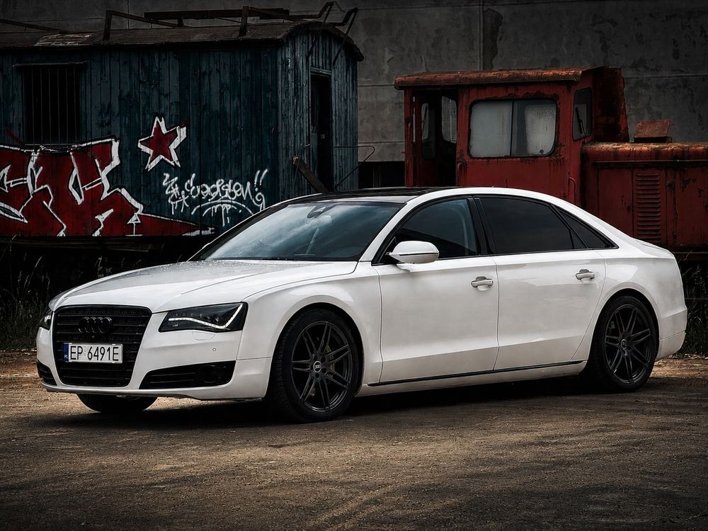 Audi A8 D4 (2010-) 3.0 TDI DPF clean quattro tiptronic Lang 2011