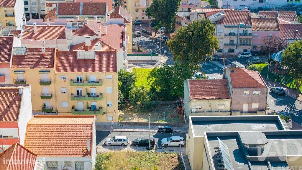 Terreno para construção em Encosta do Sol-0