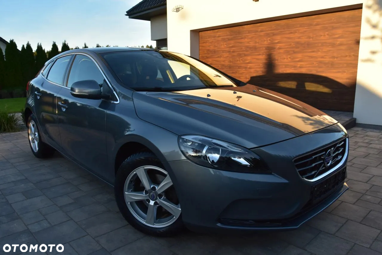 Volvo V40 D2 Drive-E Summum - 4