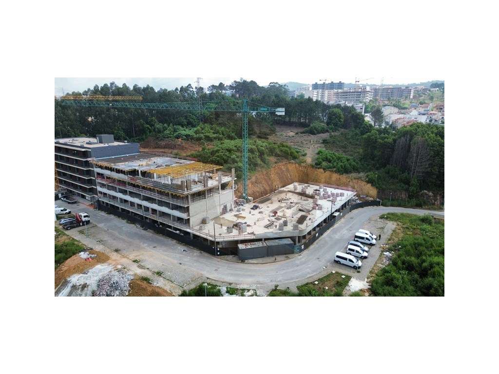 EMPREENDIMENTO EM CONSTRUÇÃO T2, T3, T4 - FANZÊRES, GONDOMAR-13