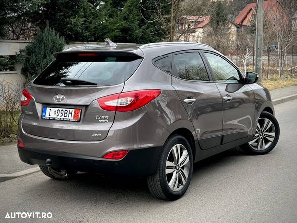 Hyundai ix35 2.0 CRDi 4WD Automatik Style - 4