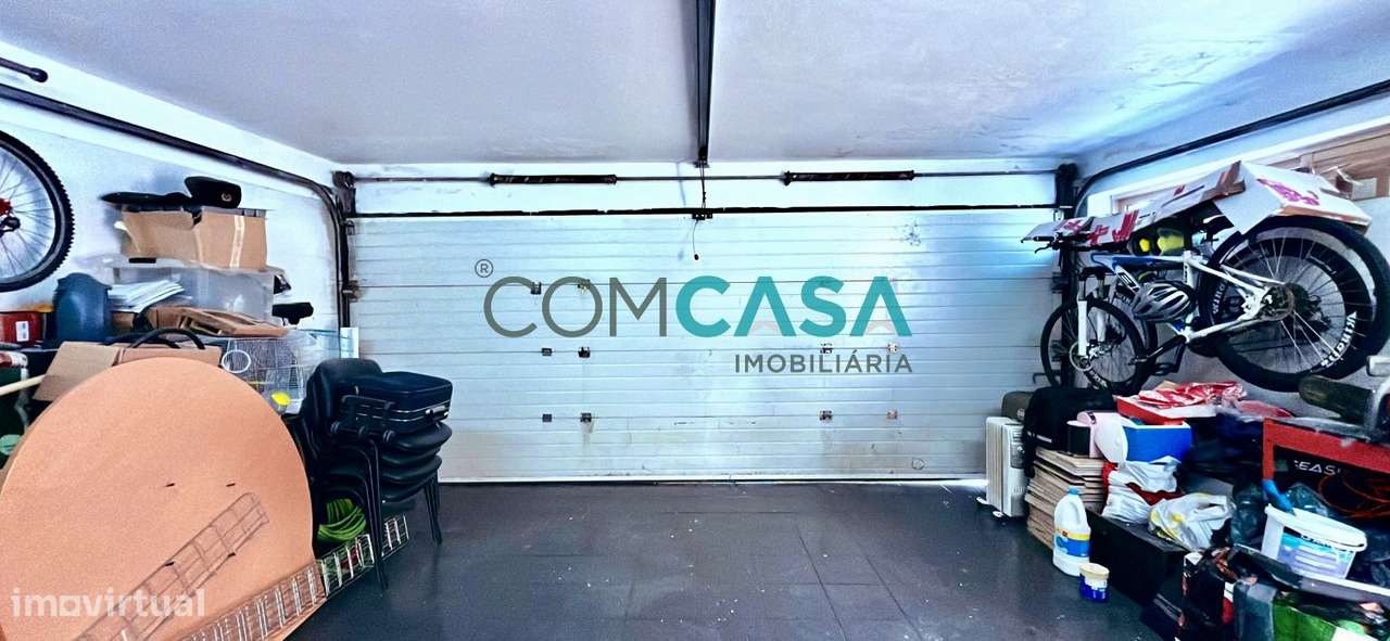 Moradia V4 | piscina descoberta | proximo da praia | Lavra Matosinhos-42