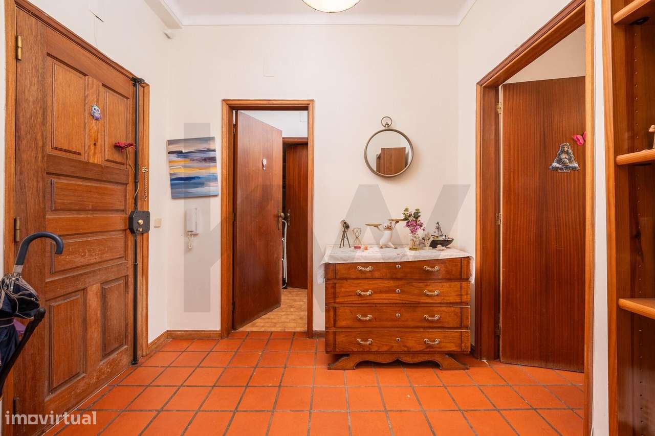 T2 na Elísio de Moura - Localização privilegiada - Grande imagem: 3/19