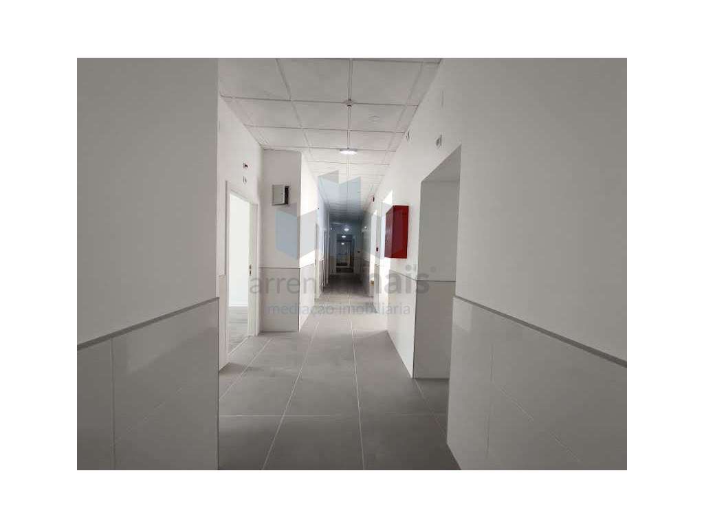 Vende-se edificio para Residencial Sénior/Lar ja com alvará-19