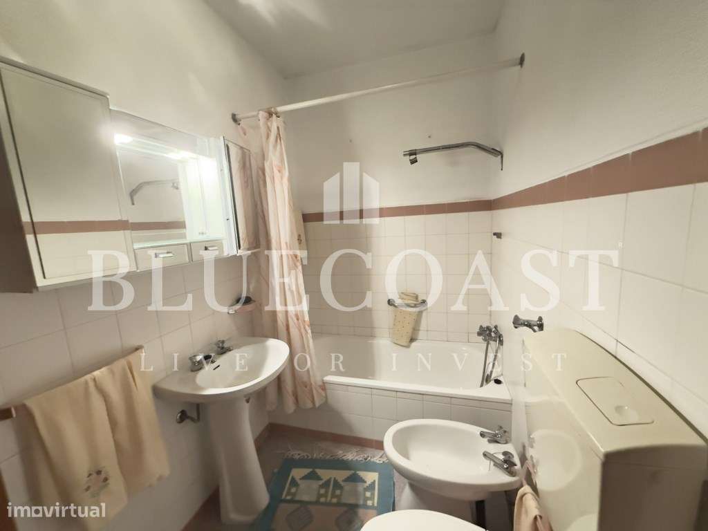 Apartamento de 4 assoalhadas com Excelente Localização e Ampla Ofer...-15