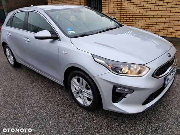 Kia Ceed 1.6 CRDi mHEV M - 7