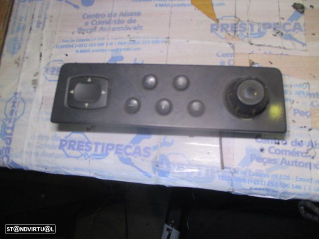 Peça - Interruptor 8200107974 Renault Scenic 2 2005 Controlo Do Rad