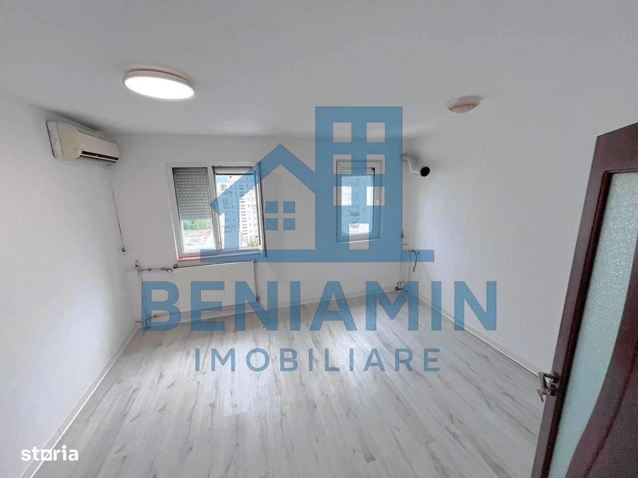 3 Semidecomandat la Niela Recent Renovat 52mp -teava de gaze - Imagine principală: 1/7