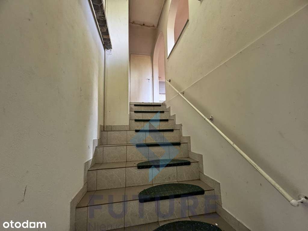 Dom wolnostojący Wojcieszyce - duże garaże-8