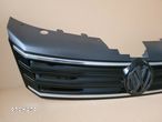 GRILL ATRAPA VW PASSAT B7 BLUEMOTION 3AA853651A - 2