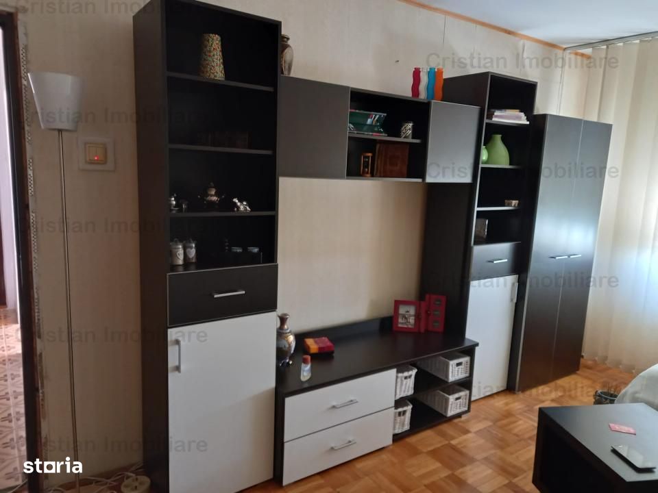 ID 13726 - 3 camere, Disponibil imediat, zona Viziru 1