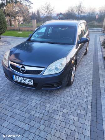 Opel Vectra 1.9 CDTI Cosmo - 1