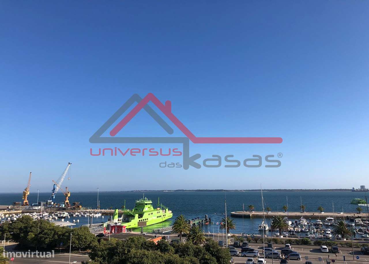 Terreno para a construção de Prédio com 10 pisos em pleno Centro de... - Grande imagem: 5/6