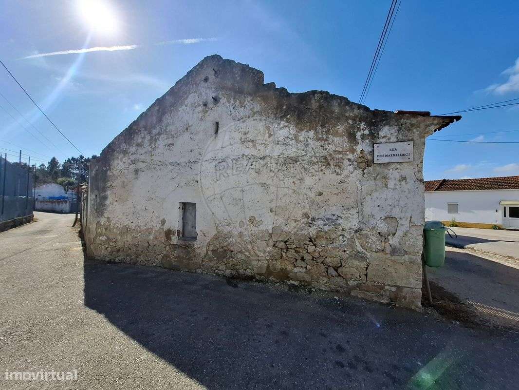 Moradia T1 para venda - Grande imagem: 3/9