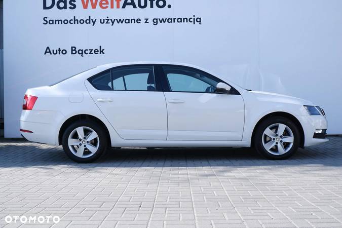 Skoda Octavia 2.0 TDI Ambition DSG - 4