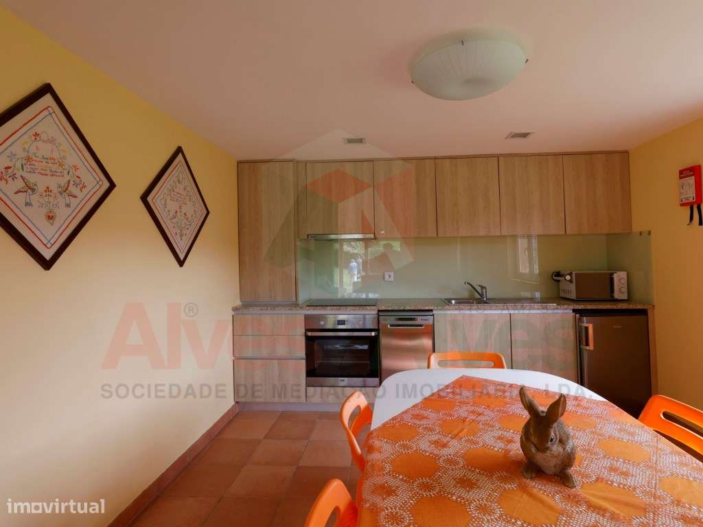 Quintinha com 2 casas -Extraordinária propriedade-31