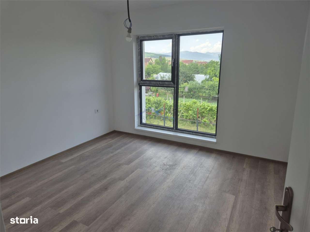 Casa individuala zona Alba-Micesti, la asfalt - Imagine principală: 4/9