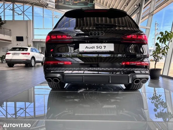 Audi SQ7 4.0 TFSI Tiptronic - 4