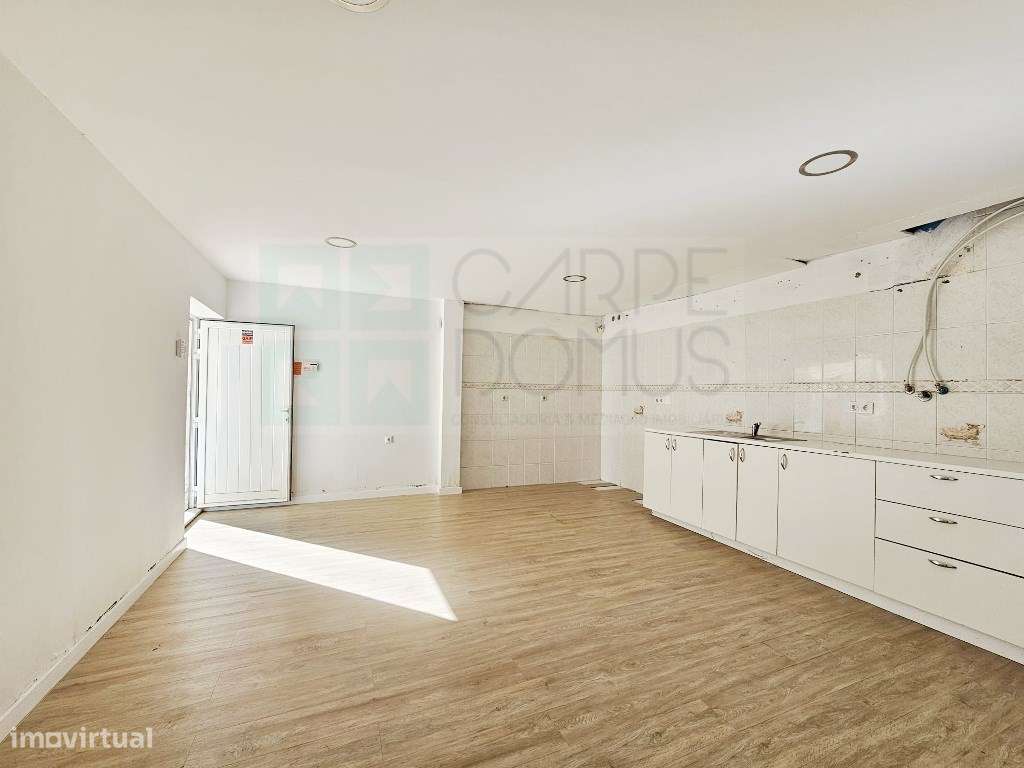 Espaçoso apartamento T3 na Ramada, Odivelas - Grande imagem: 2/50