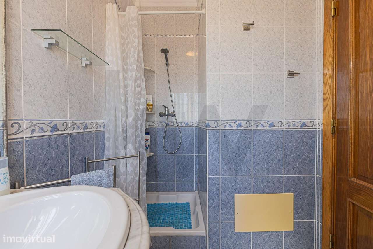 MORADIA T5 | BAIRRO DAS ARROTEIAS – CANEÇAS, ODIVELAS-43