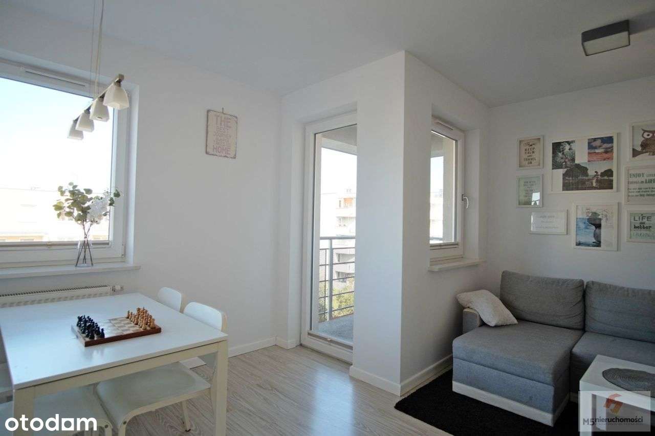 2 pokoje, garderoba, kameralne osiedle. Ruczaj.-0