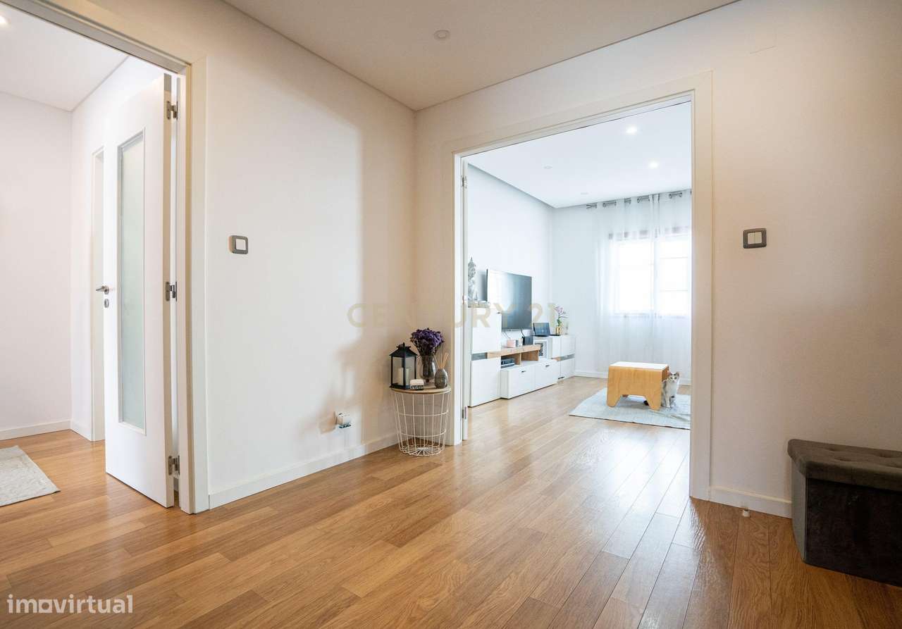 Apartamento T3 em Montijo-9