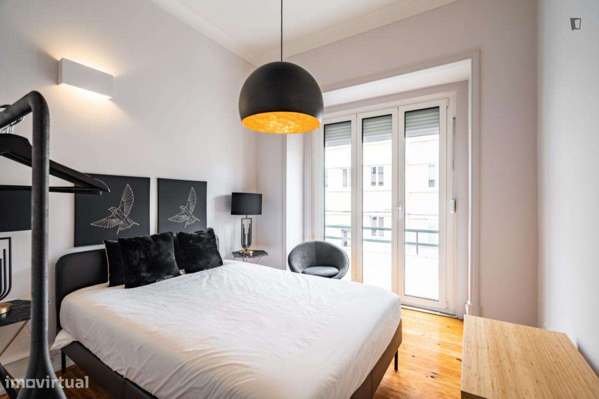Apartamento com 2 quartos - localizado em Sete Rios Lisbon - Grande imagem: 2/10