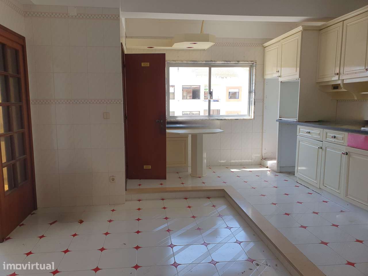 Apartamento em Montijo, União Das Freguesias De Montijo E Afonsoeiro - Grande imagem: 5/14