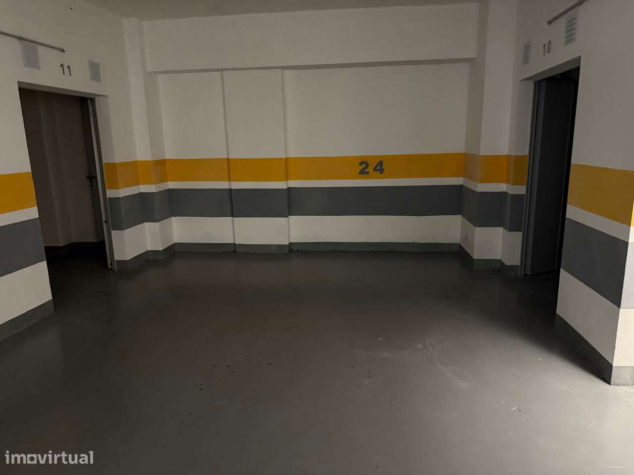 Parqueamento de motociclo - Grande imagem: 3/3