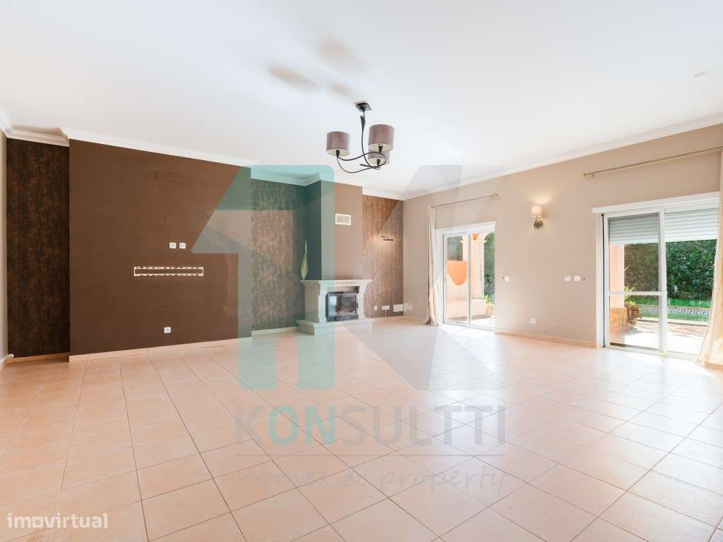 Moradia Isolada de Luxo com Piscina e Terreno de 1000 m² - Praia da...-7