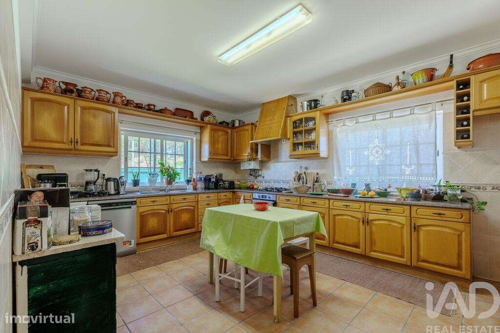Casa / Villa T4 em Mafra-11